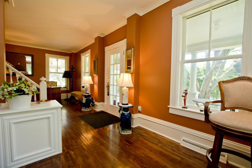 Auberge La Raveaudiere North Hatley Luaran gambar
