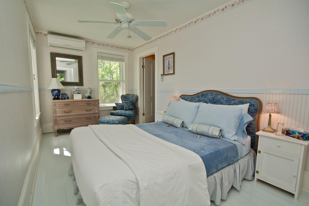 Auberge La Raveaudiere North Hatley Bilik gambar