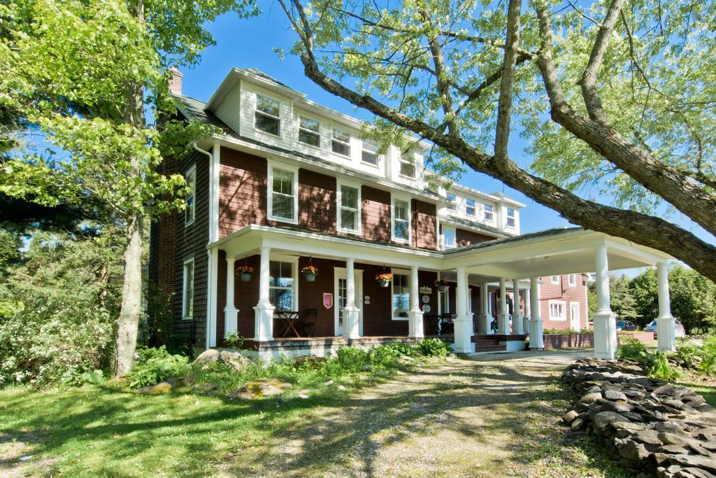 Auberge La Raveaudiere North Hatley Luaran gambar